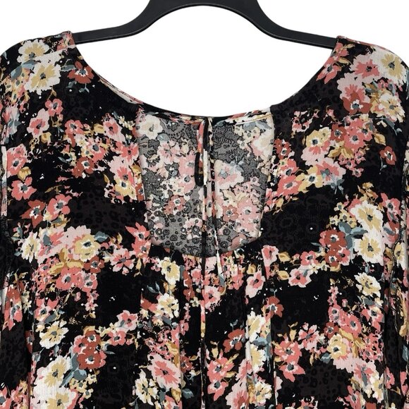 Maurices Plus Size Blouse Size 4X Floral Flutter Sleeve Scoop Neck Crinkle Gauze - Picture 5 of 9